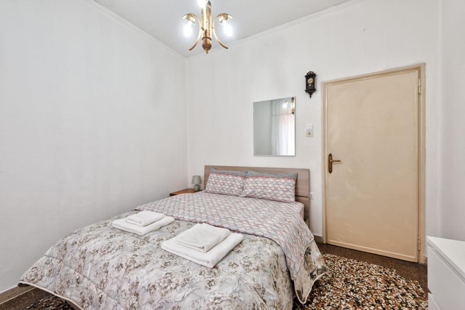 Santa Marina Venice Apartment Mestre Exteriör bild