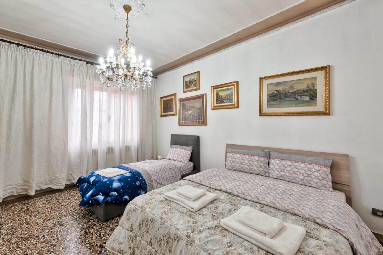 Santa Marina Venice Apartment Mestre Exteriör bild